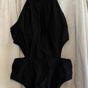 Molenmsx One-Piece Black